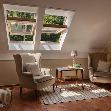 Pensjonat Zielone Wzgórze *